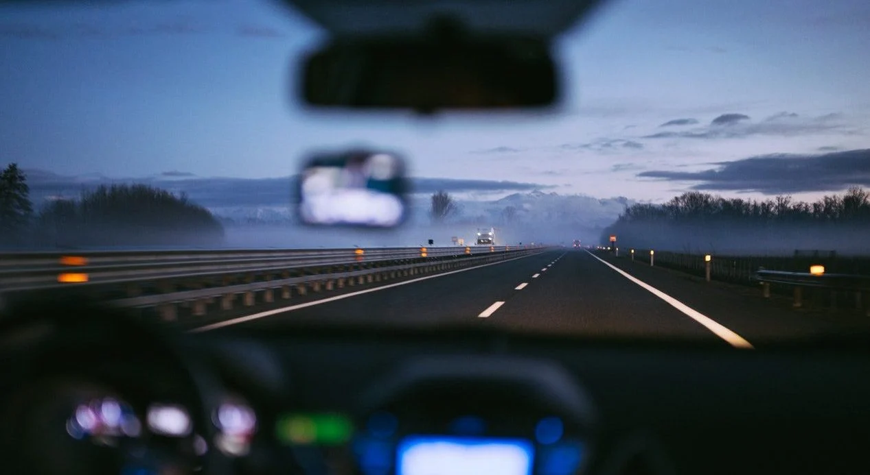 driving rearview mirror